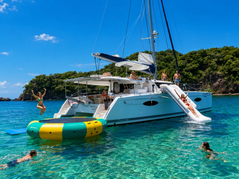 Yacht charter Bahía Culebra cheap custom
