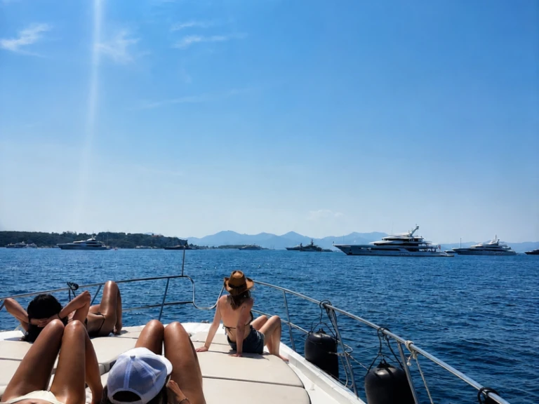 Rent a Princess Princess 46 France