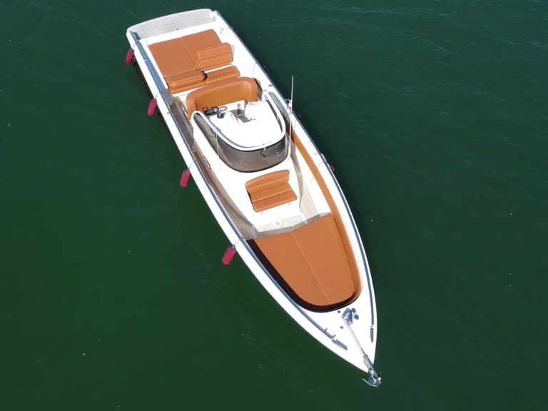 Motorboat rental with or without captain Supermarine  Viareggio