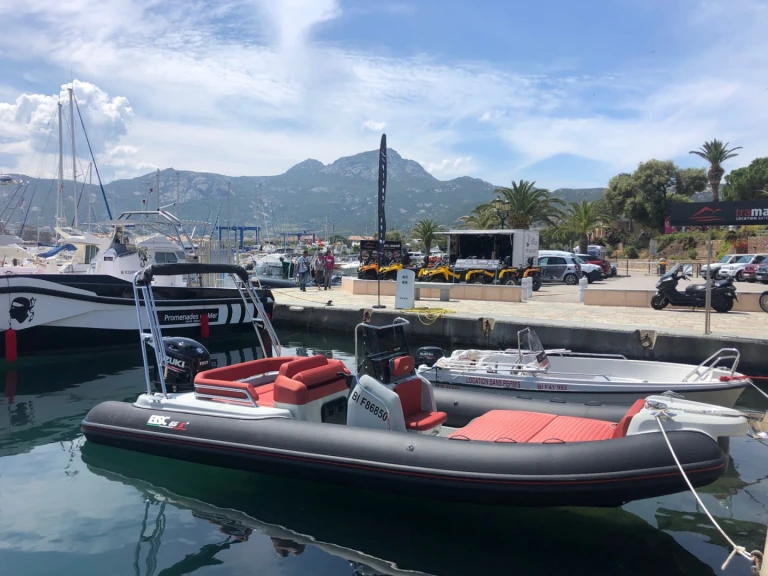 Boat rental Quicksilver Quicksilver 555 Activ Open in Calvi on Samboat