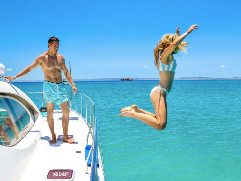 Bareboat Rental Luxury Yacht Custom Made with a boat licence