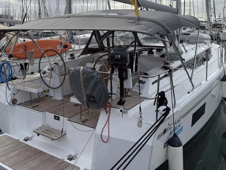Sailboat rental with or without captain Bavaria Golfo Aranci