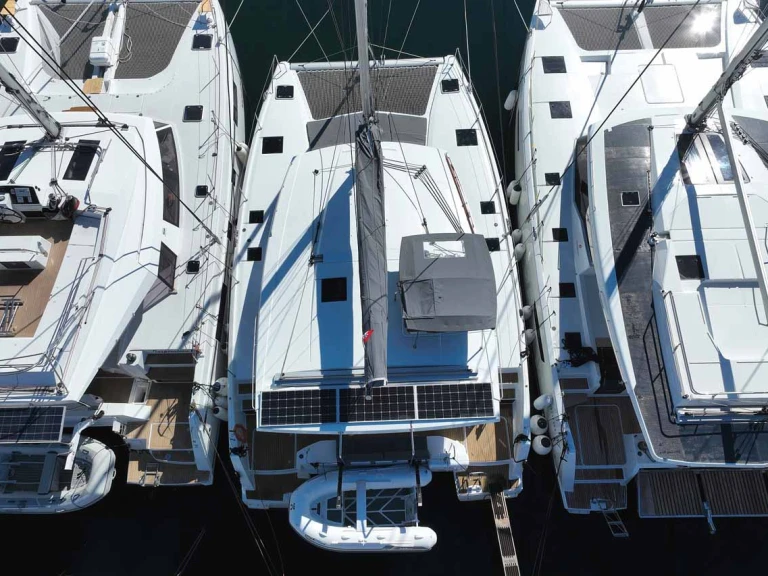 Catamaran for rent Lefkáda at the best price
