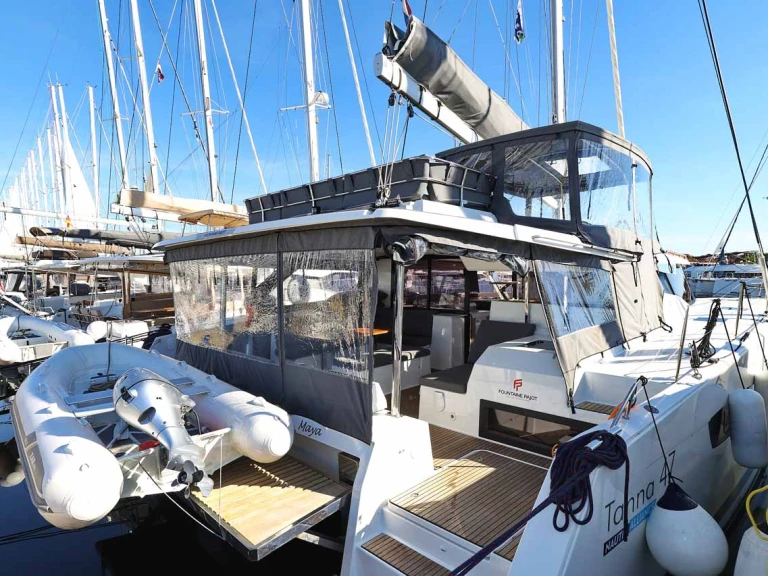 Yacht charter Trogir cheap Tanna 47
