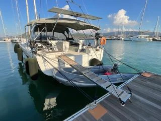 Bénéteau Oceanis 51.1 charter bareboat or captained in  Lefkáda