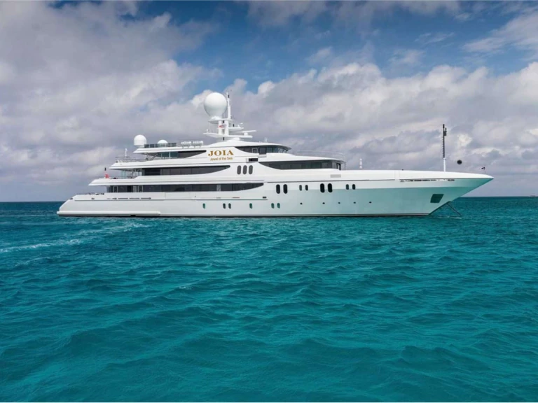 Yacht charter France cheap JOIA The Crown Jewel