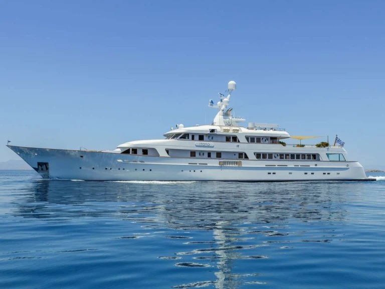 ITOTO charter bareboat or captained in  Athens