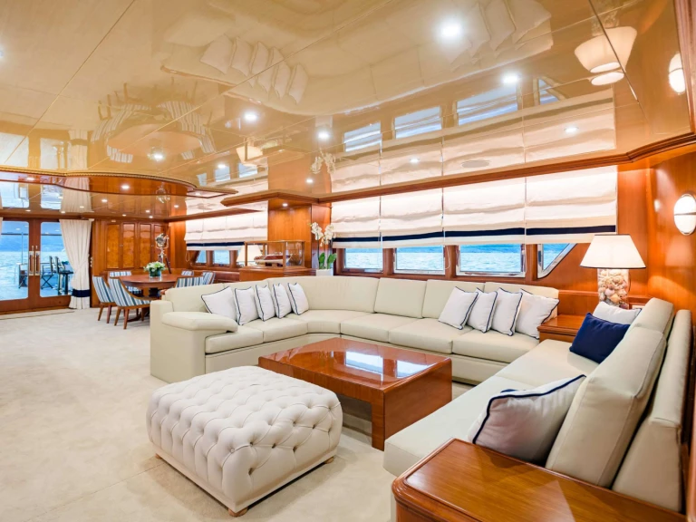 Luxury Yacht rental with or without captain CRN Ancona Athens