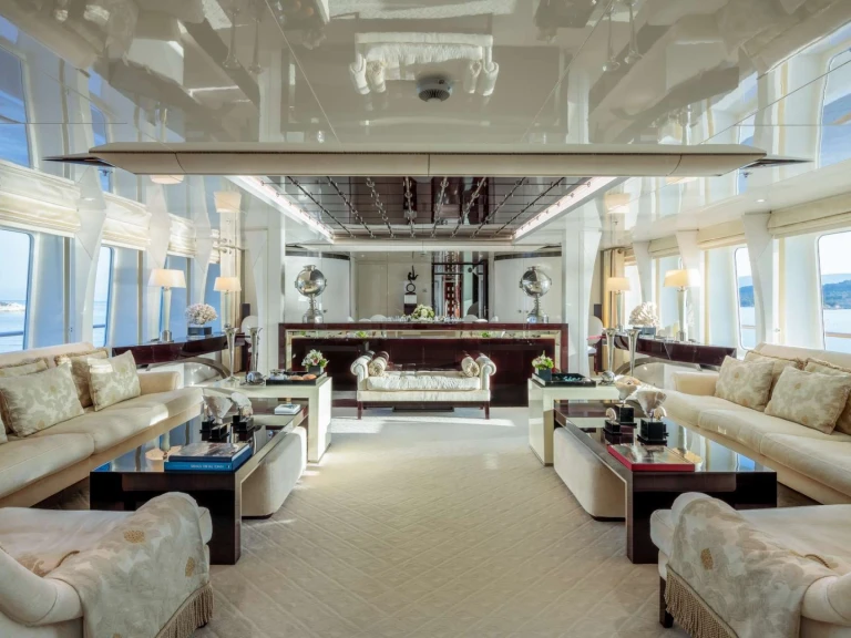 Yacht charter Piraeus cheap VERA