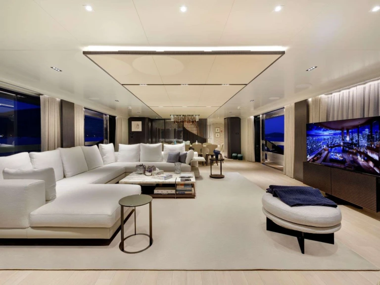 Luxury Yacht for rent Greece at the best price
