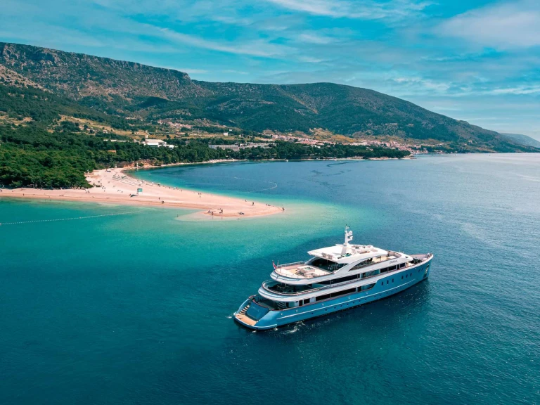 Boat rental Custom Ohana in Croatia on Samboat