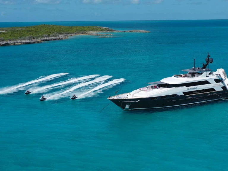 Boat rental Trinity NO BAD IDEAS in Nassau on Samboat