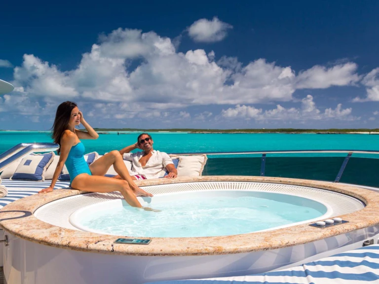 Luxury Yacht rental in Nassau - Christensen Lady Joy 