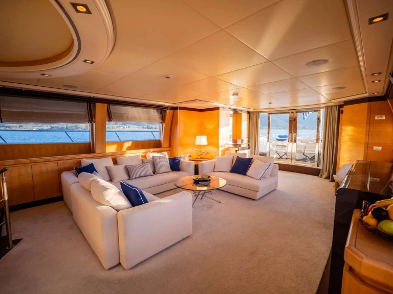 Yacht charter Athens cheap LIBERDADE