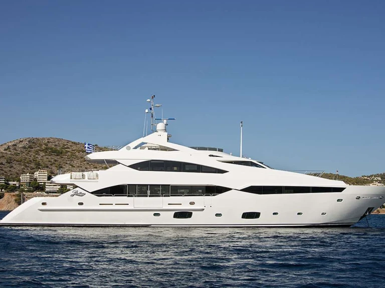 Rent a Sunseeker PATHOS Athens