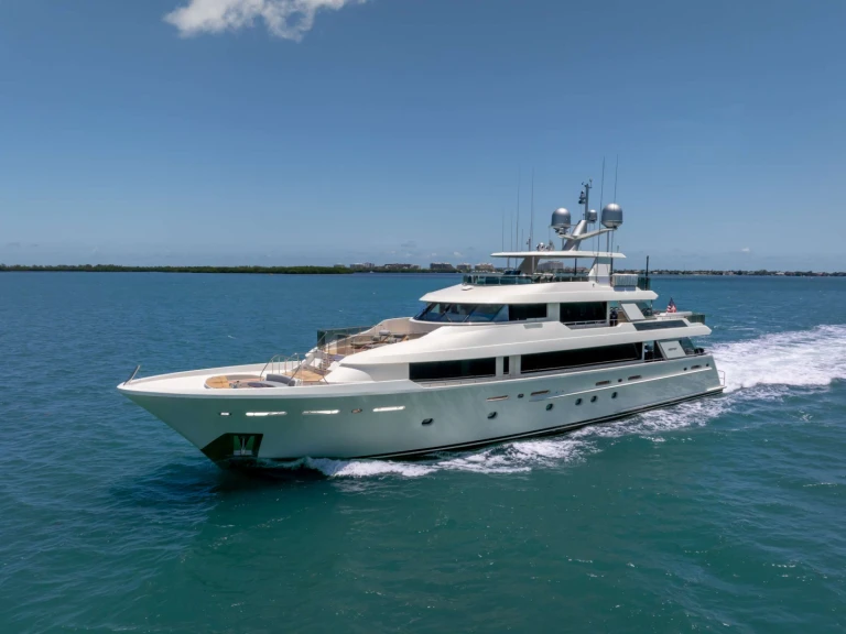 Yacht charter Fort Lauderdale cheap LADY JJ