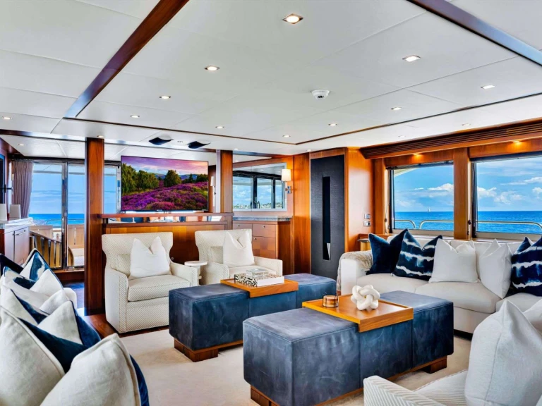 Rent a Sunseeker Natural 9 Miami