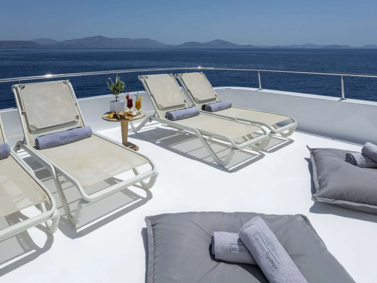 Luxury Yacht rental with or without captain Westport Athens