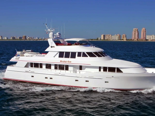 Luxury Yacht for rent Bahamas at the best price