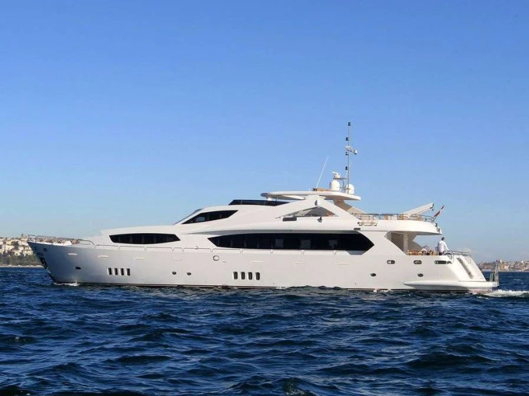 Bareboat Rental Luxury Yacht  Custom Built Aluminum Cutter with a boat licence