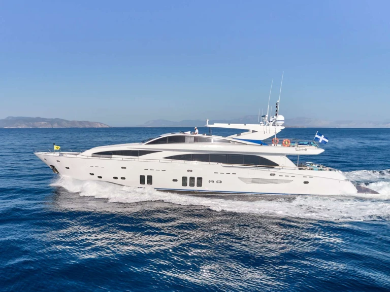 Luxury Yacht rental with or without captain Couach Athens