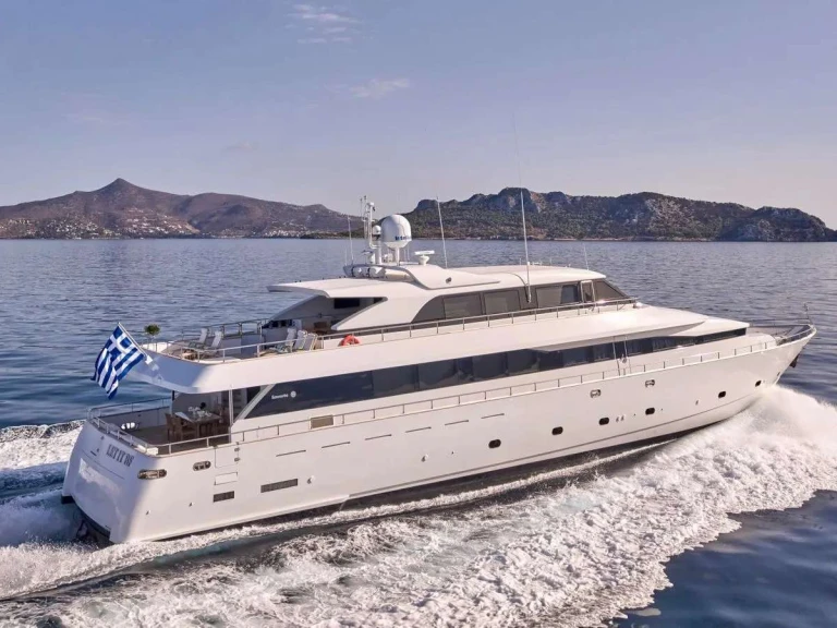 Bareboat Rental Luxury Yacht Technomarine with a boat licence