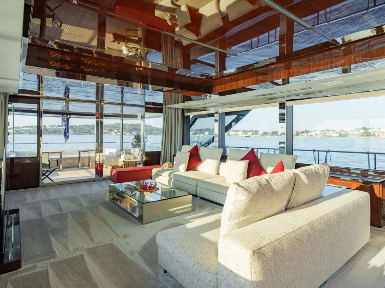 Riva BELLA DONNA charter bareboat or captained in  Antibes