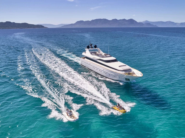 Luxury Yacht rental with or without captain Cantieri di Pisa, Italy Athens