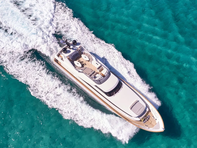 Luxury Yacht for rent Athens at the best price