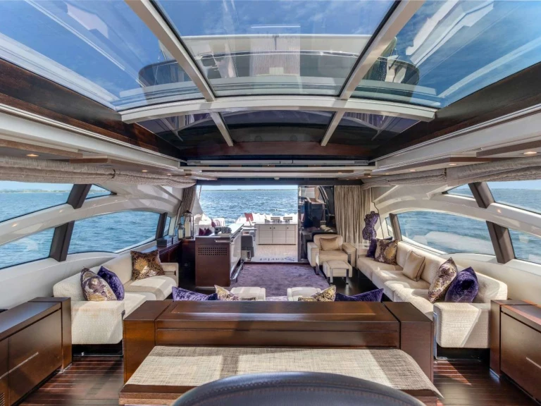 Rent a Azimut Scarlet Miami