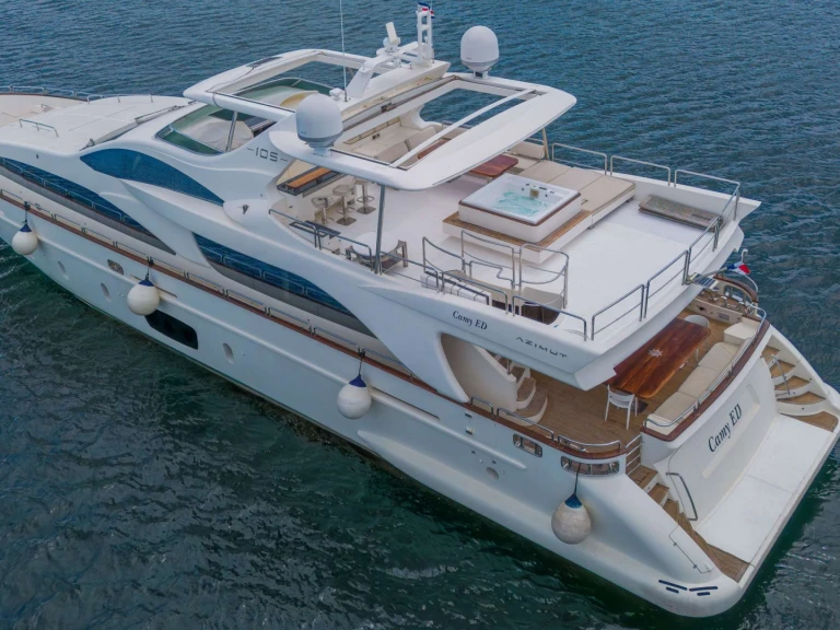 Luxury Yacht rental in Costa Rica - Azimut CAMY ED