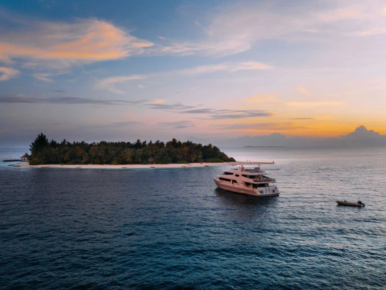 Luxury Yacht rental in Malé -  ALICE
