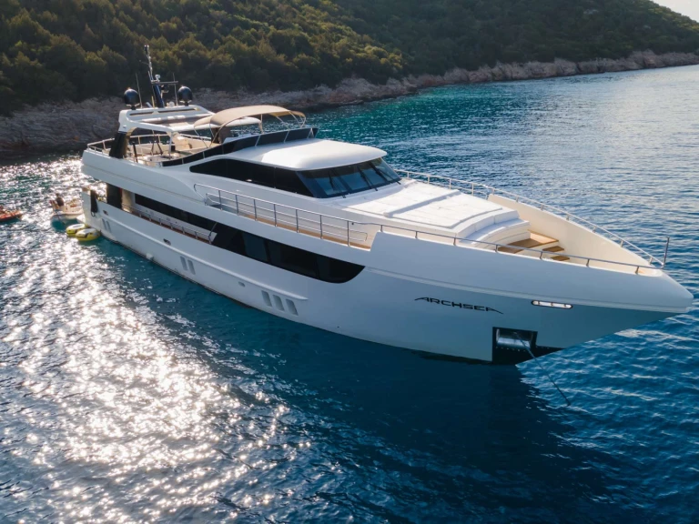 Luxury Yacht for rent Bodrum at the best price