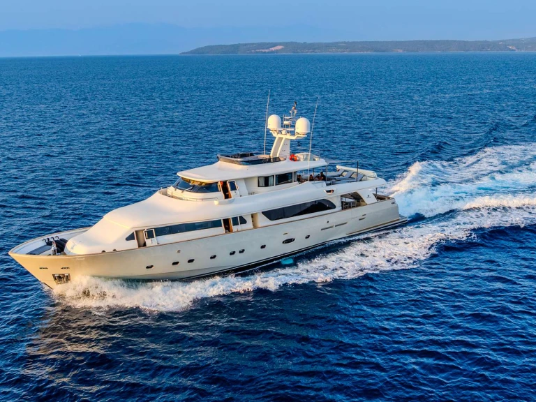 Yacht charter Split cheap KLOBUK