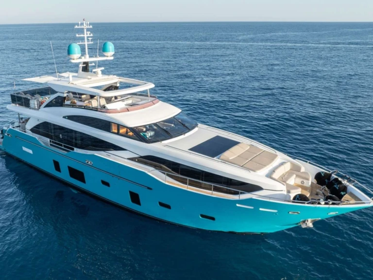 Yacht charter Palaio Faliro cheap ANKA