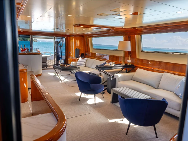 Bareboat Rental Luxury Yacht Falcon with a boat licence