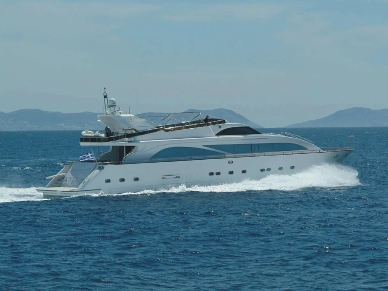 Luxury Yacht rental in Athens - Giant DREAM B