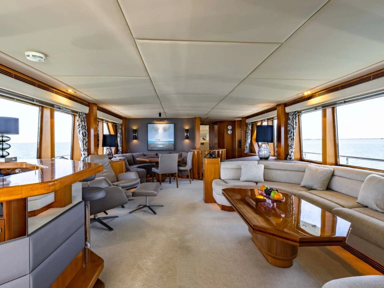 Boat rental DE VRIES CAMENA II in Olbia on Samboat