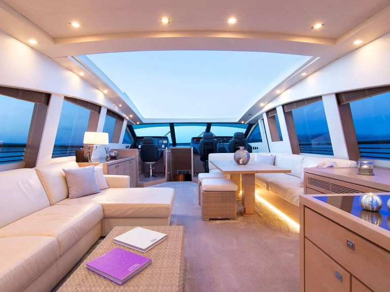 Bareboat Rental Luxury Yacht Couach with a boat licence