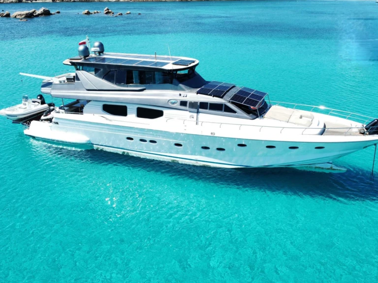 Luxury Yacht rental with or without captain Posillipo technema  Cannigione