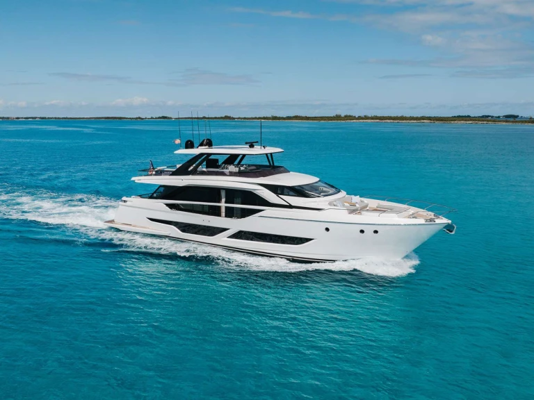 Luxury Yacht rental in Nassau - Ferretti 5 PALMS