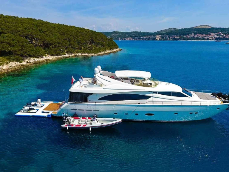 Luxury Yacht rental with or without captain Ferretti Trogir