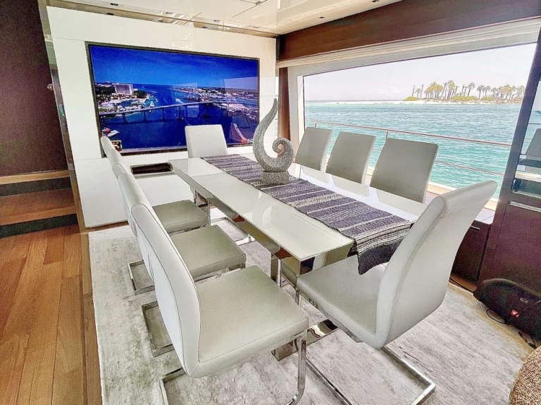 Yacht charter Fort Lauderdale cheap C-DAZE