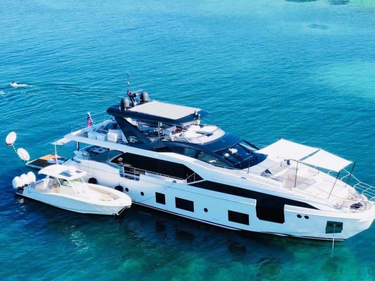Bareboat Rental Luxury Yacht Azimut with a boat licence