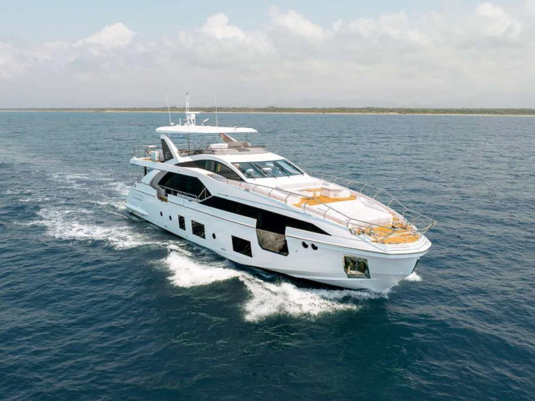 Azimut Vesta in Skiathos on SamBoat