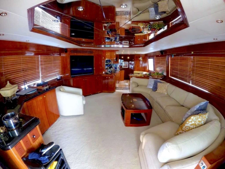 Yacht charter Costa Rica cheap ONE NET