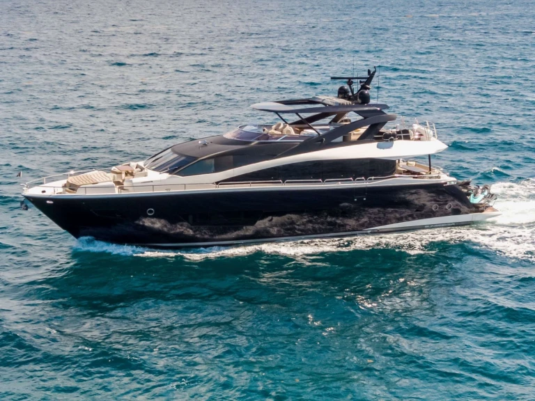 Sunseeker GOLDEN OURS in Boston on SamBoat