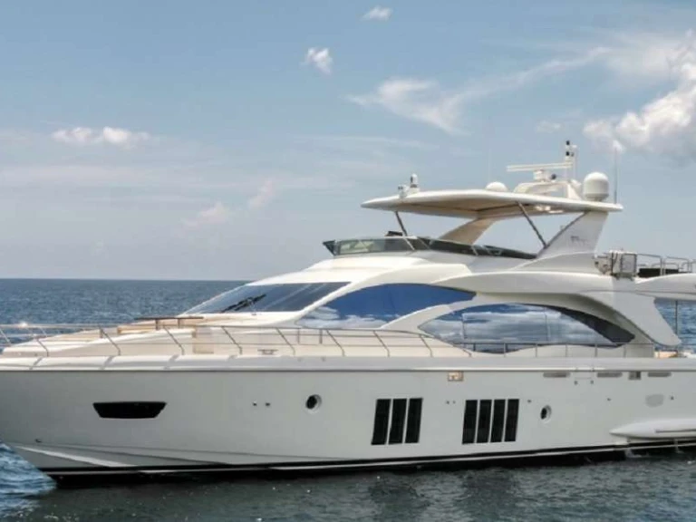 Yacht charter Miami cheap 86  Italian Yacht 