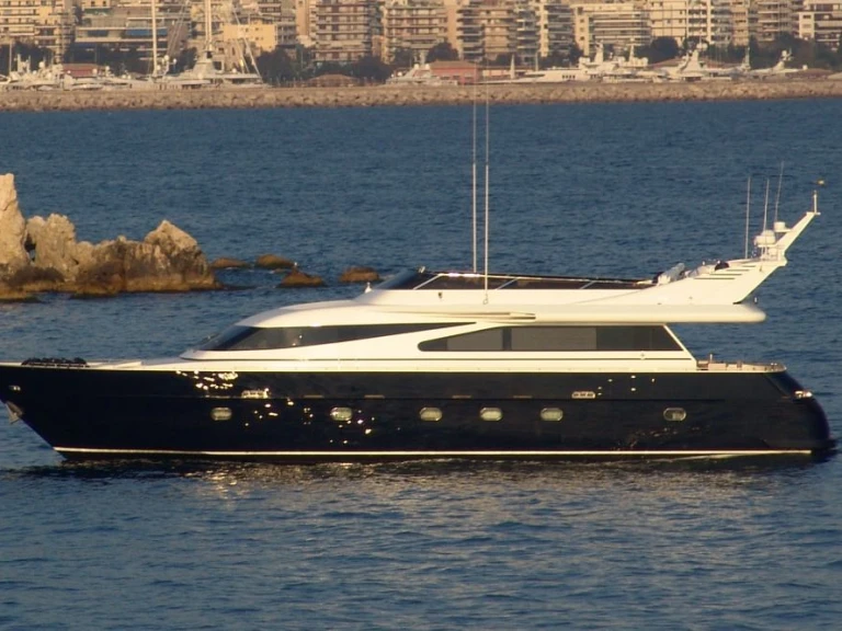 Admiral - It ZOI in Athens on SamBoat