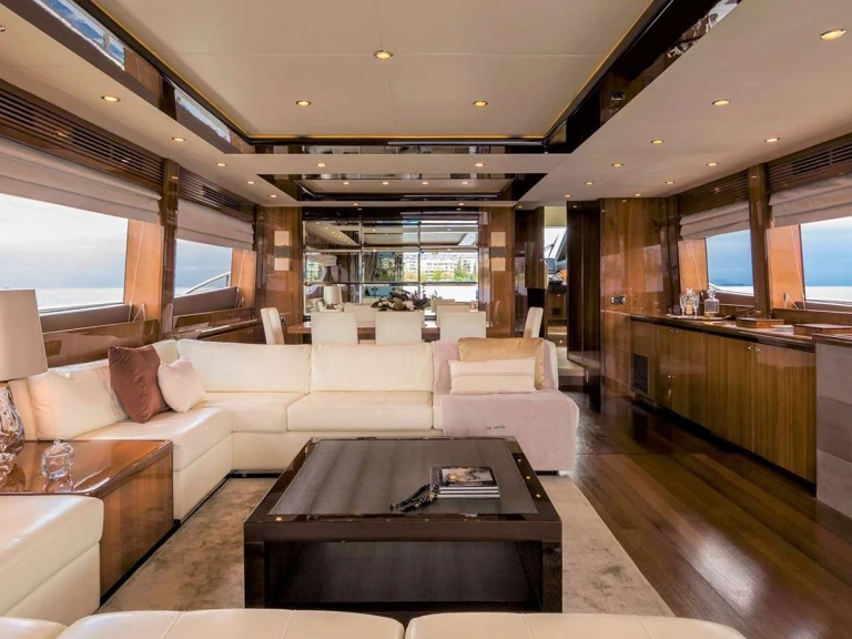 Princess, UK 4LIFE charter bareboat or captained in  Athens
